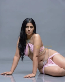 college  escort in Kanpur